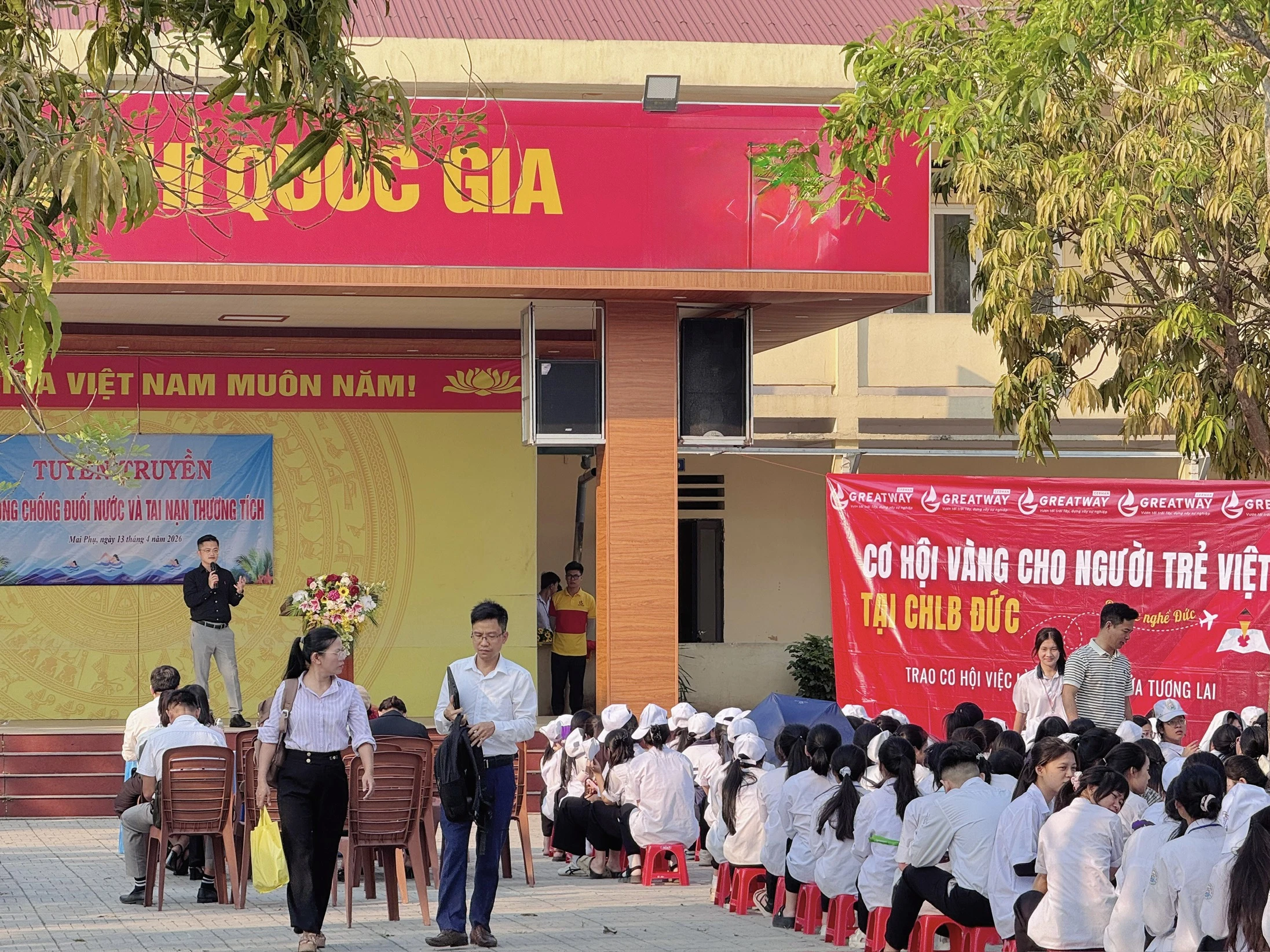 DÁM NGHĨ, DÁM ĐI: Đưa Giấc Mơ Du Học Đức Đến Gần Hơn Với Học Sinh 10 Trường THPT Tại Hà Tĩnh